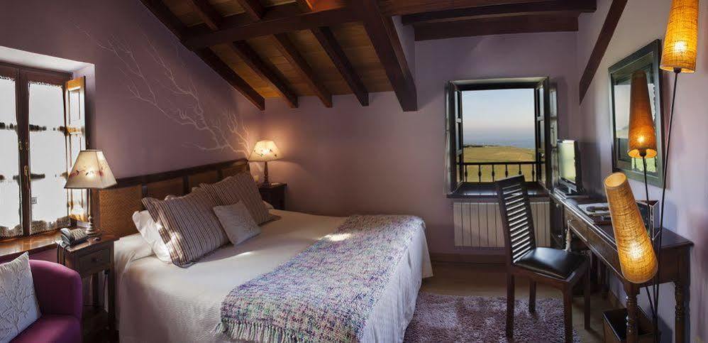 Hotel Pleamar Puerto de Vega Eksteriør billede